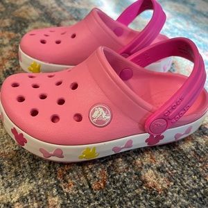 Minnie Mouse light up crocs